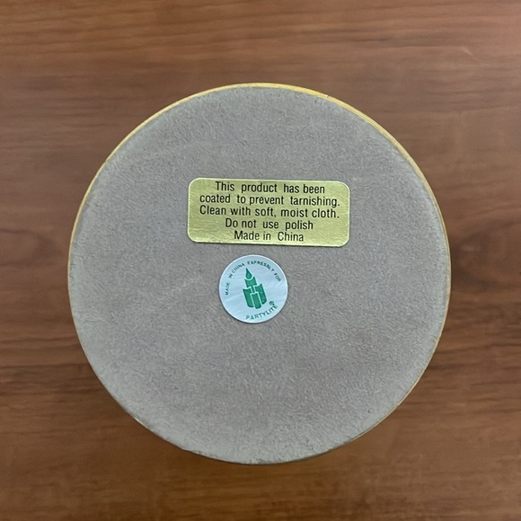 PartyLite "Falmouth" Brass Pillar Candle Holder - Picture 3 of 6